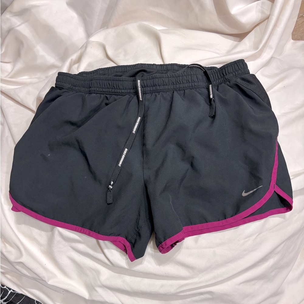 Nike Dri-FIT women's running shorts, small